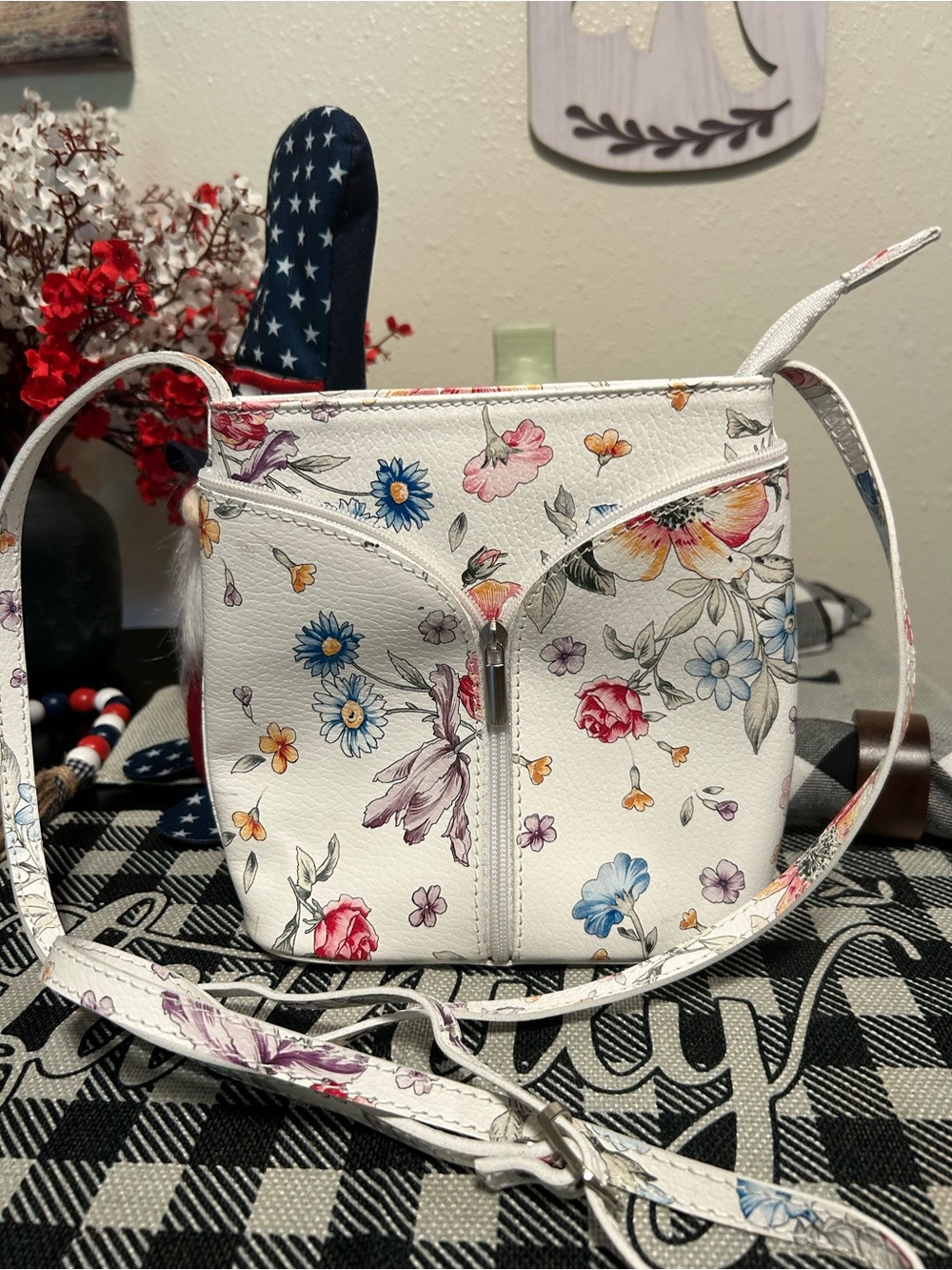 White Italian Leather Floral Crossbody Purse with Adjustable Strap